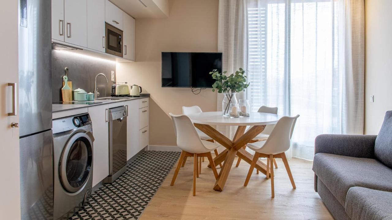 Barcelona Touch Apartments - Progres L'Hospitalet de Llobregat Bagian luar foto