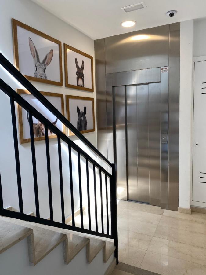 Barcelona Touch Apartments - Progres L'Hospitalet de Llobregat Bagian luar foto