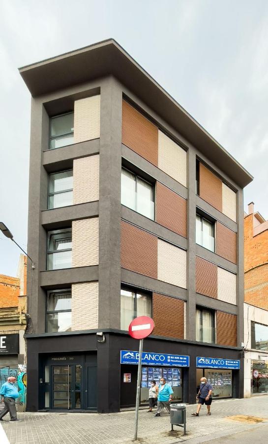 Barcelona Touch Apartments - Progres L'Hospitalet de Llobregat Bagian luar foto